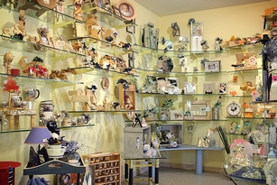 Maison Bernard-Defche : cadeaux et souvenirs pour vos baptmes, communions et mariages.